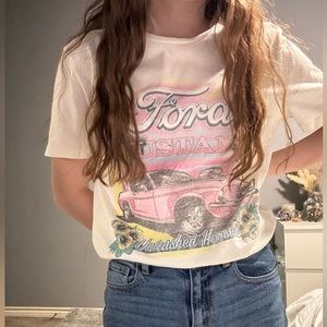 Ford Mustang graphic